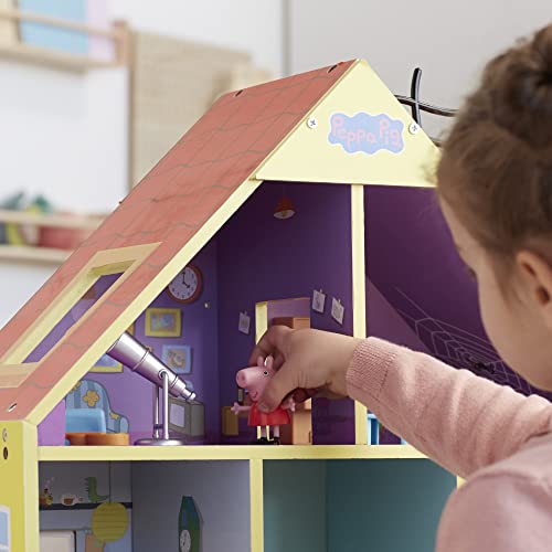 Wooden Playhouse with 2 Figures and 29 Accessories L635707