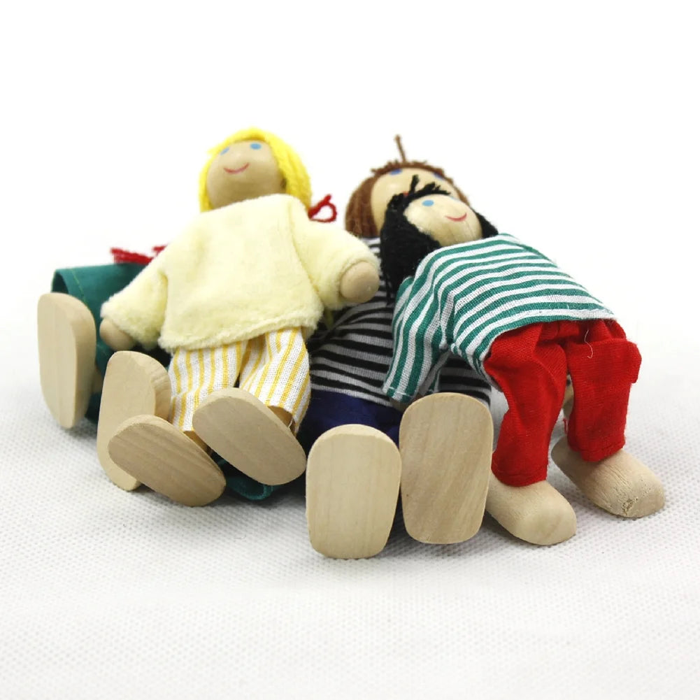 Small Wooden Toys Set Dressed Family Dolls (8) S7835