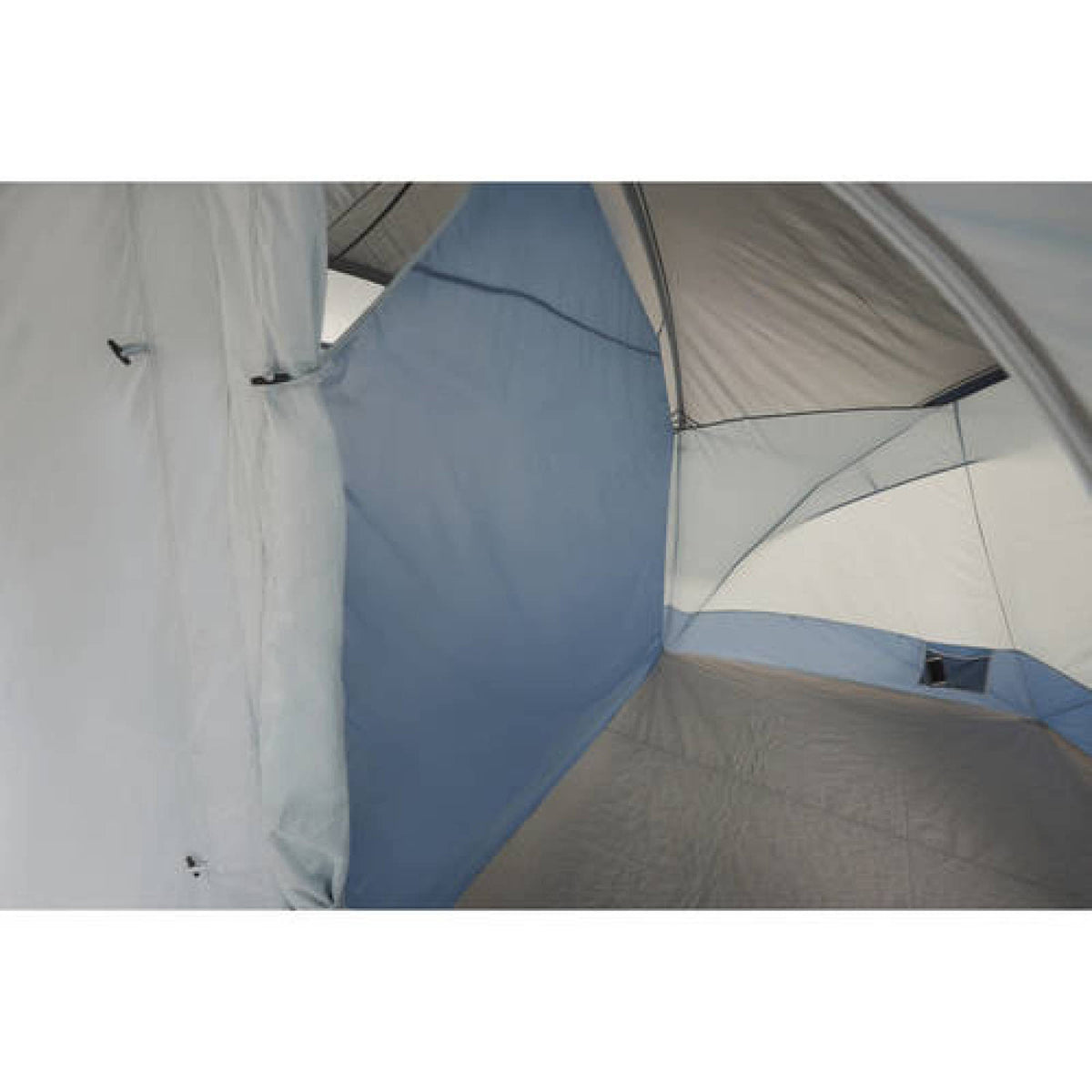 18& x 18& Family Tent Sleeps 14 H33153