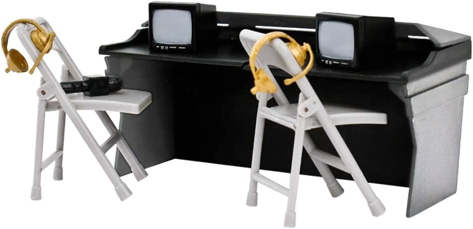 Black & Gray Commentator Table Playset R8228