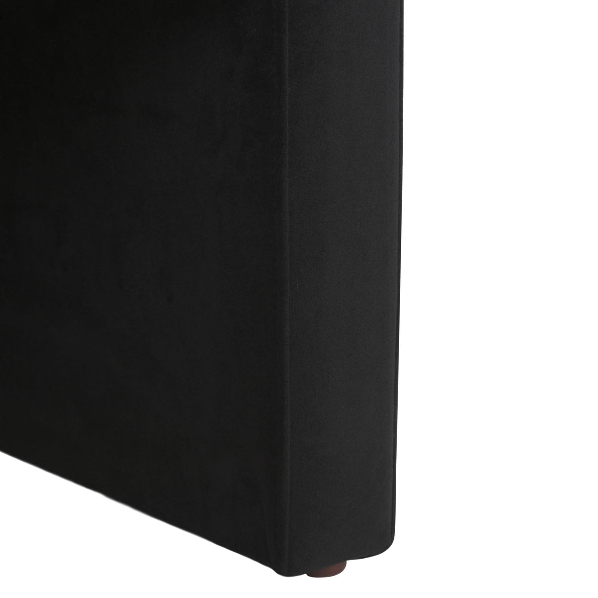 Black Velvet Accent Chairs T939374
