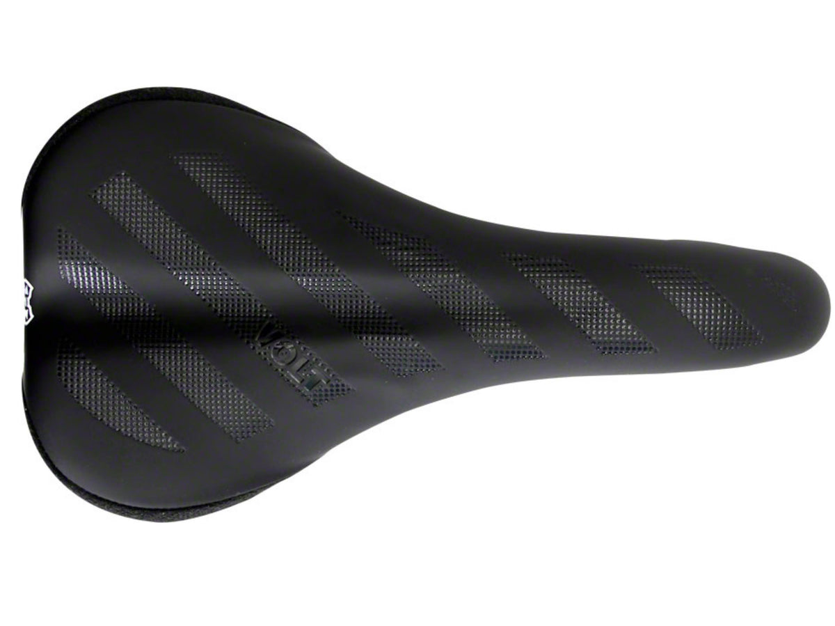 Black Saddle V2916