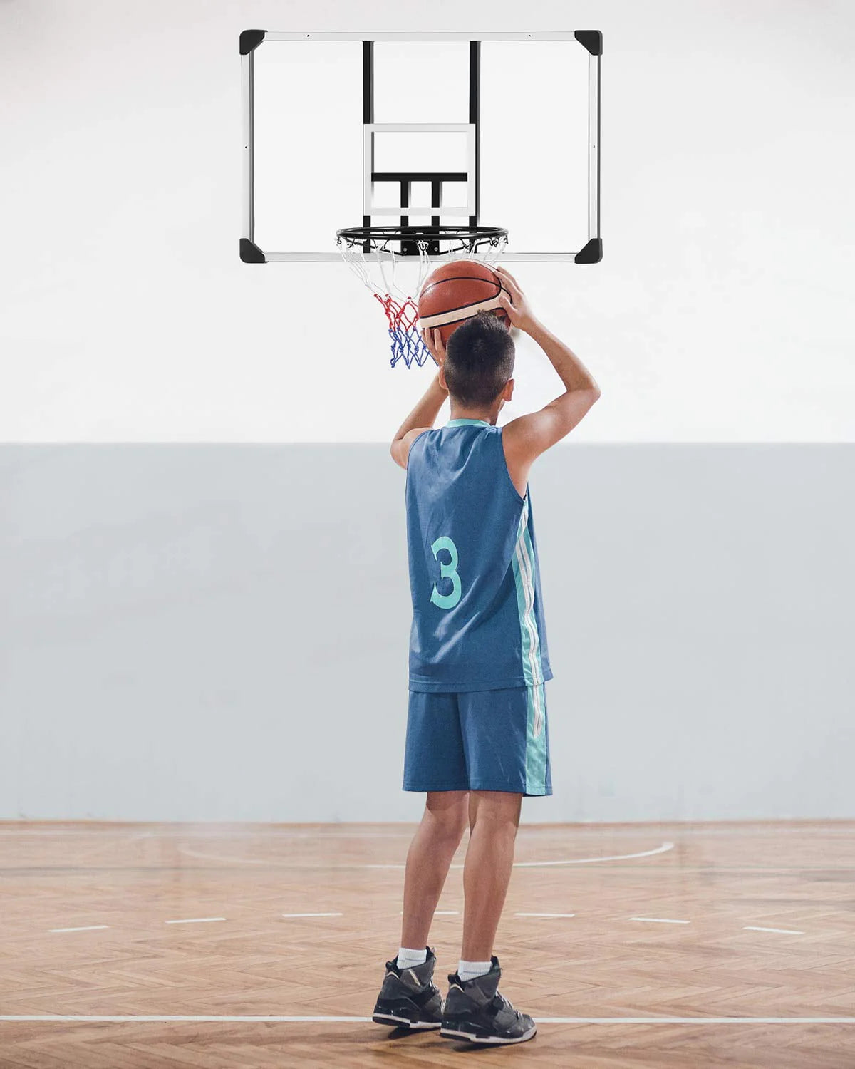 44 Basketball Backboard and Rim Combo R132810