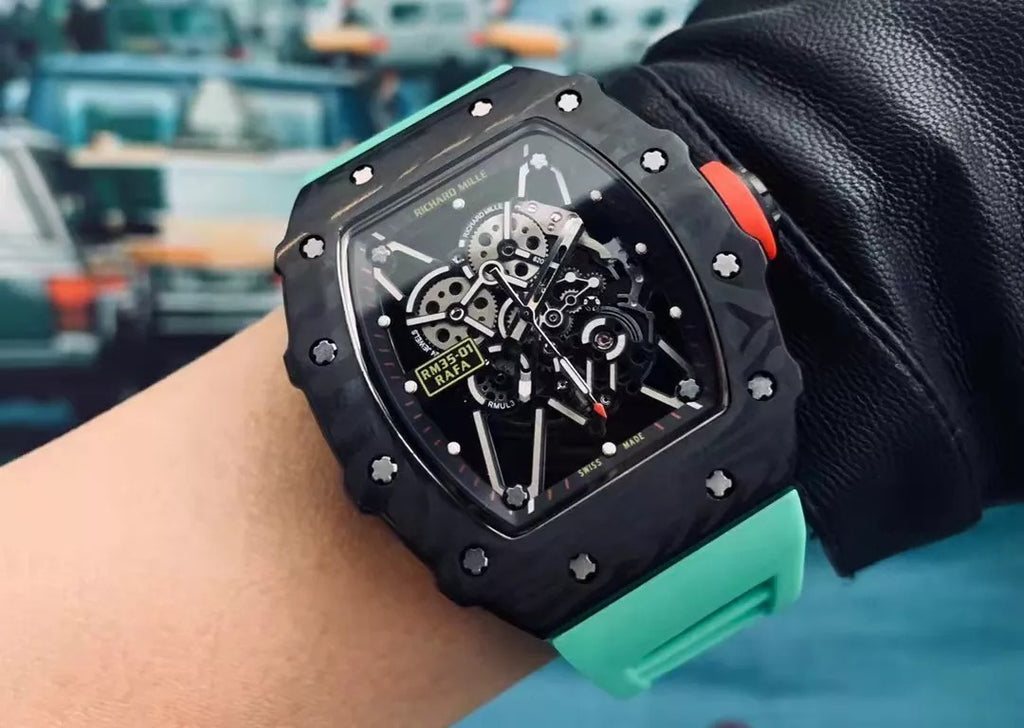 Black Bezel Red Markers Green Rubber Strap R1159
