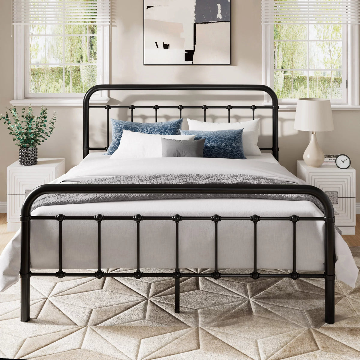 Queen Size Black Metal Platform Bed Frame with Headboard and Footboard J54567