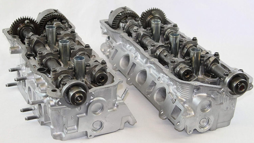 3.0 DOHC V6 VVT-i Cylinder Head Pair M260592