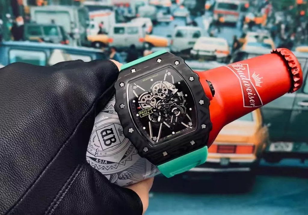 Black Bezel Red Markers Green Rubber Strap R1159