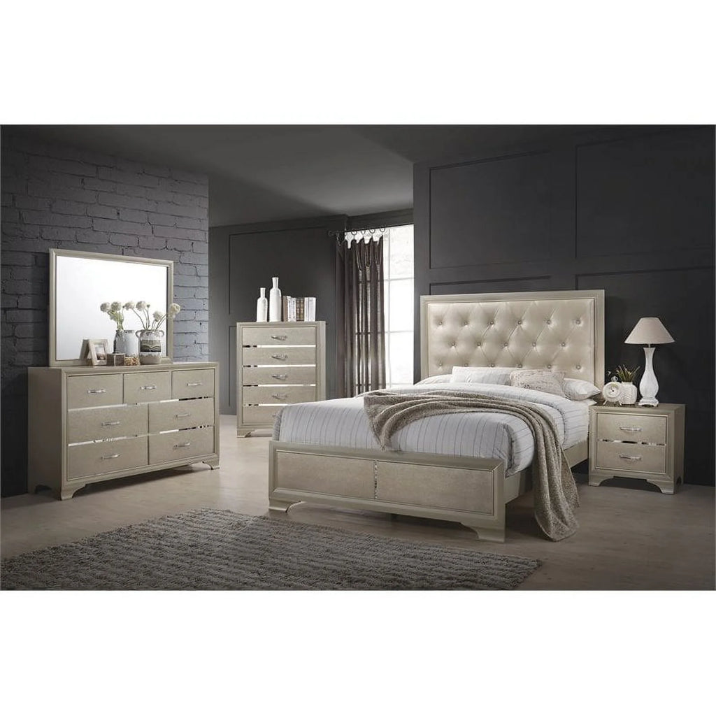 5 Piece Queen Wood Bedroom Set I447230