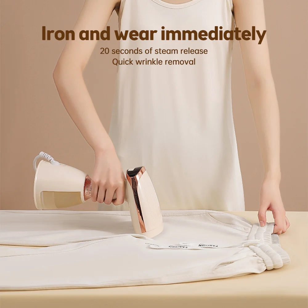1500W Handheld Garment Steamer with Removable Water Tank J570900