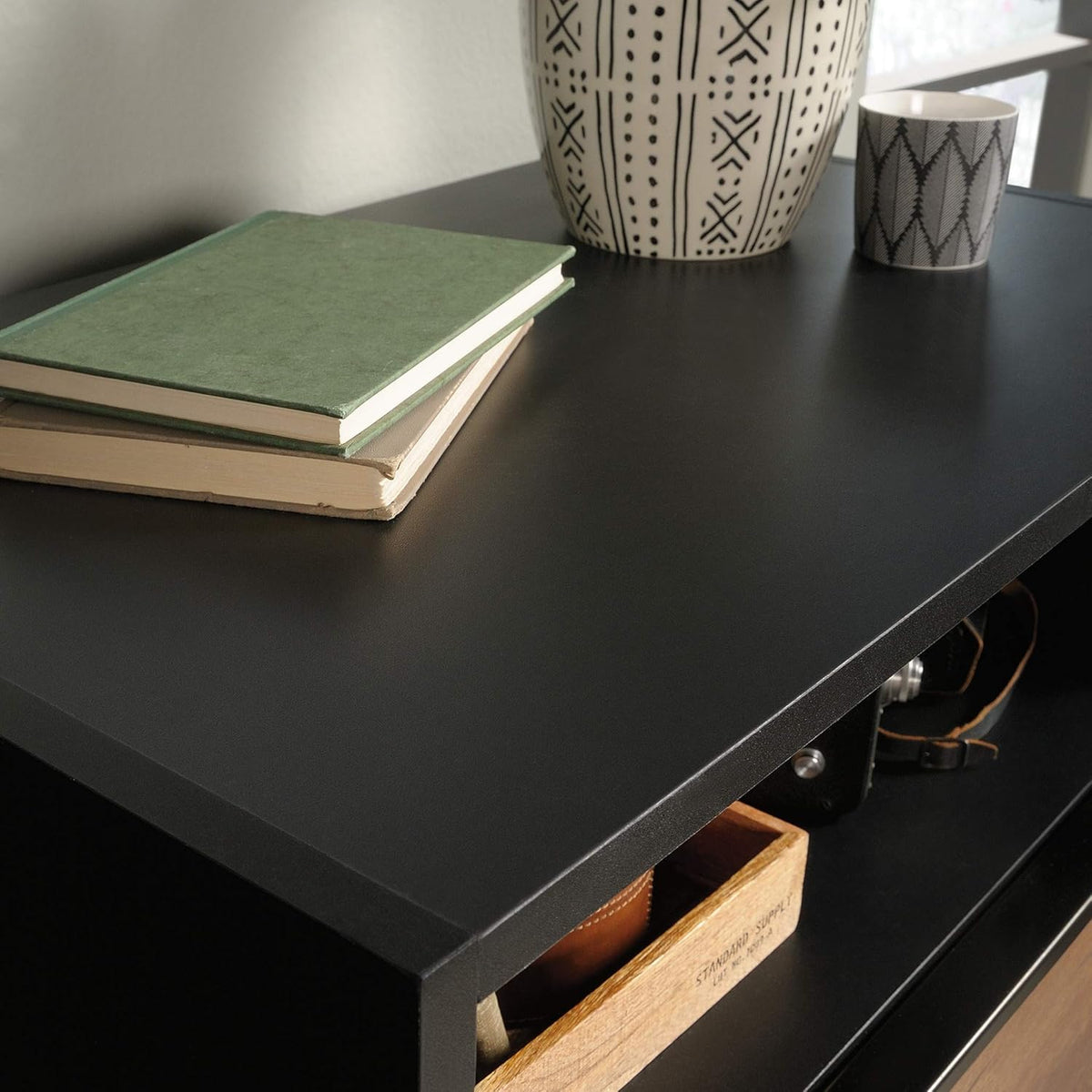 Black 3-Drawer Chest I50372