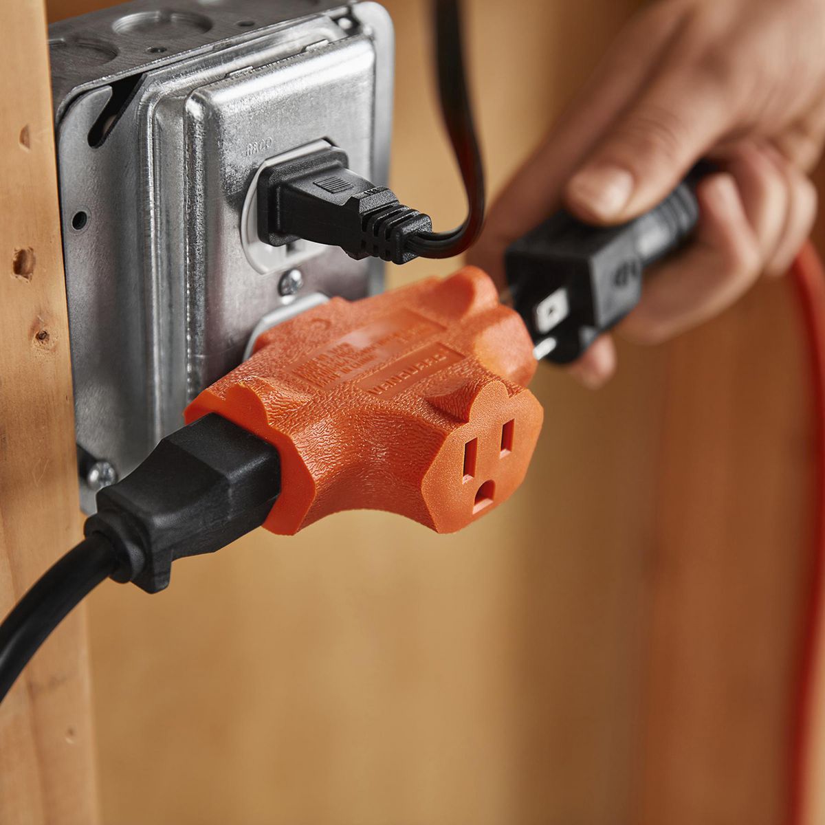 3-Way Grounded Adapter D242029