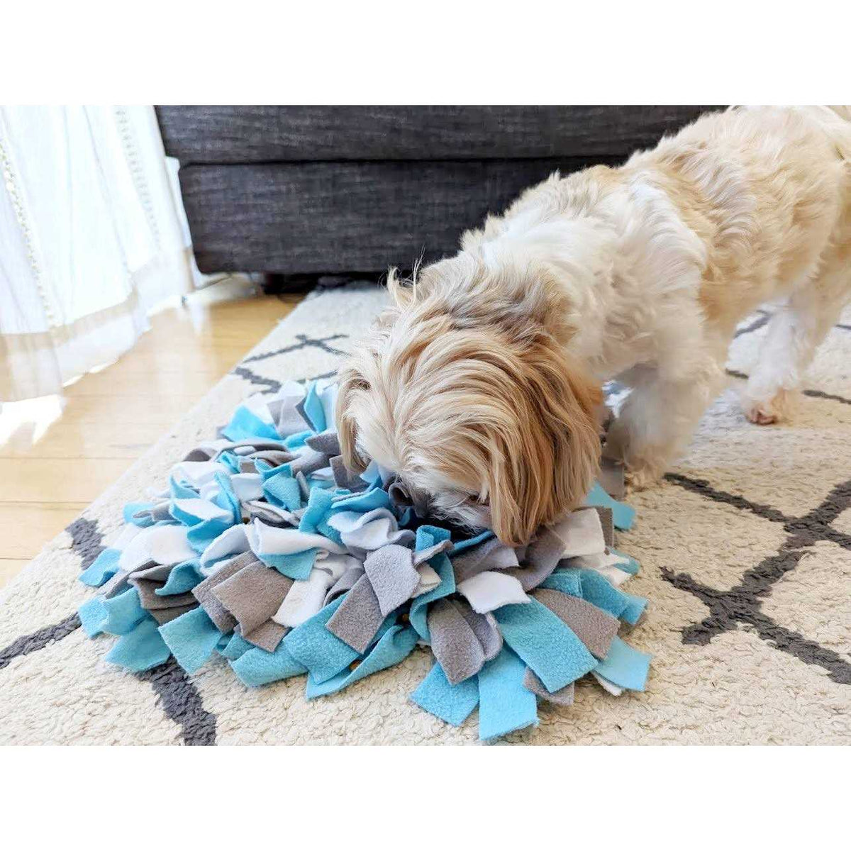 Hide 'n Seek Snuffle Mat Dog Toys M53582