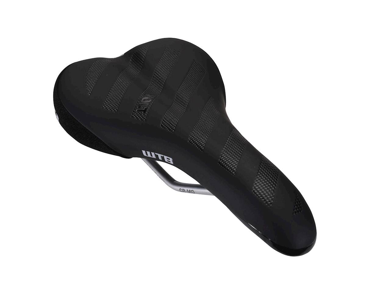 Black Saddle V2916