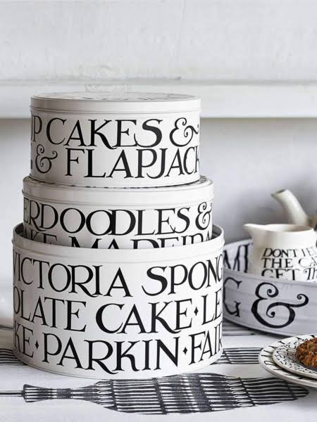 Black Set of 3 Cake Tins H3679