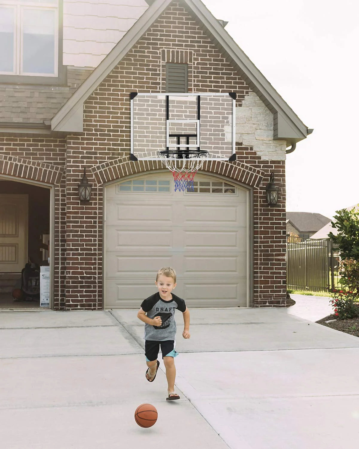 44 Basketball Backboard and Rim Combo R132810