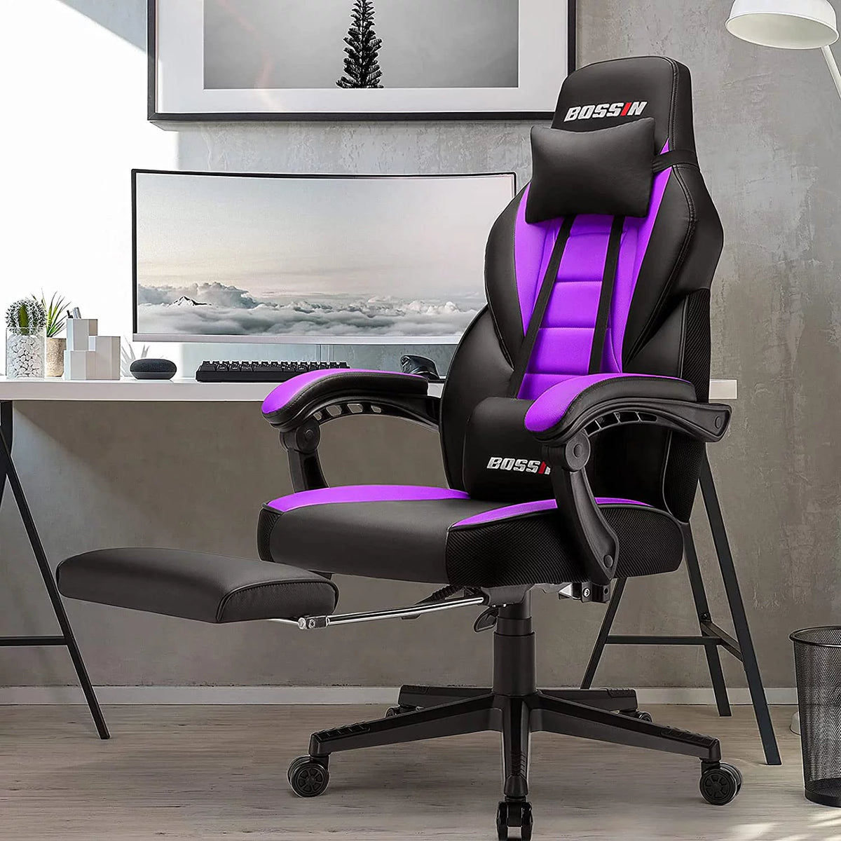 Gaming Chair with Footrest and Lumbar Support Q859385