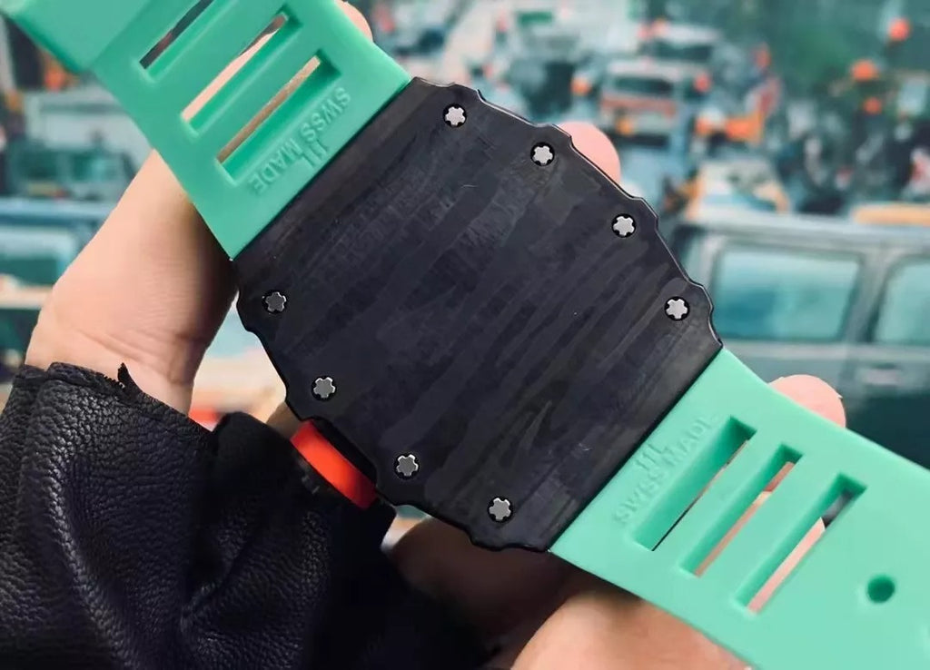Black Bezel Red Markers Green Rubber Strap R1159