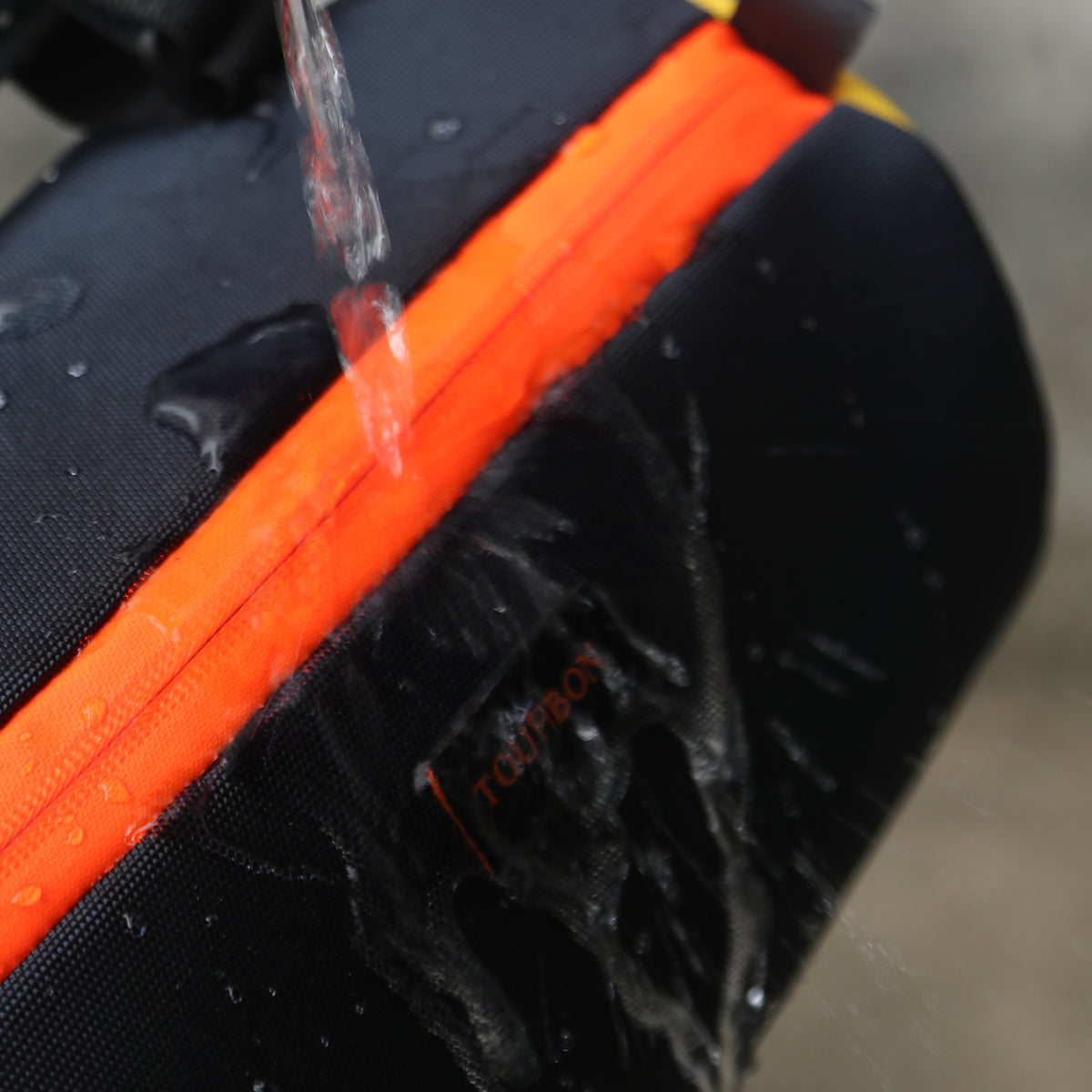 Waterproof Nylon Bike Handlebar Bag Z333093