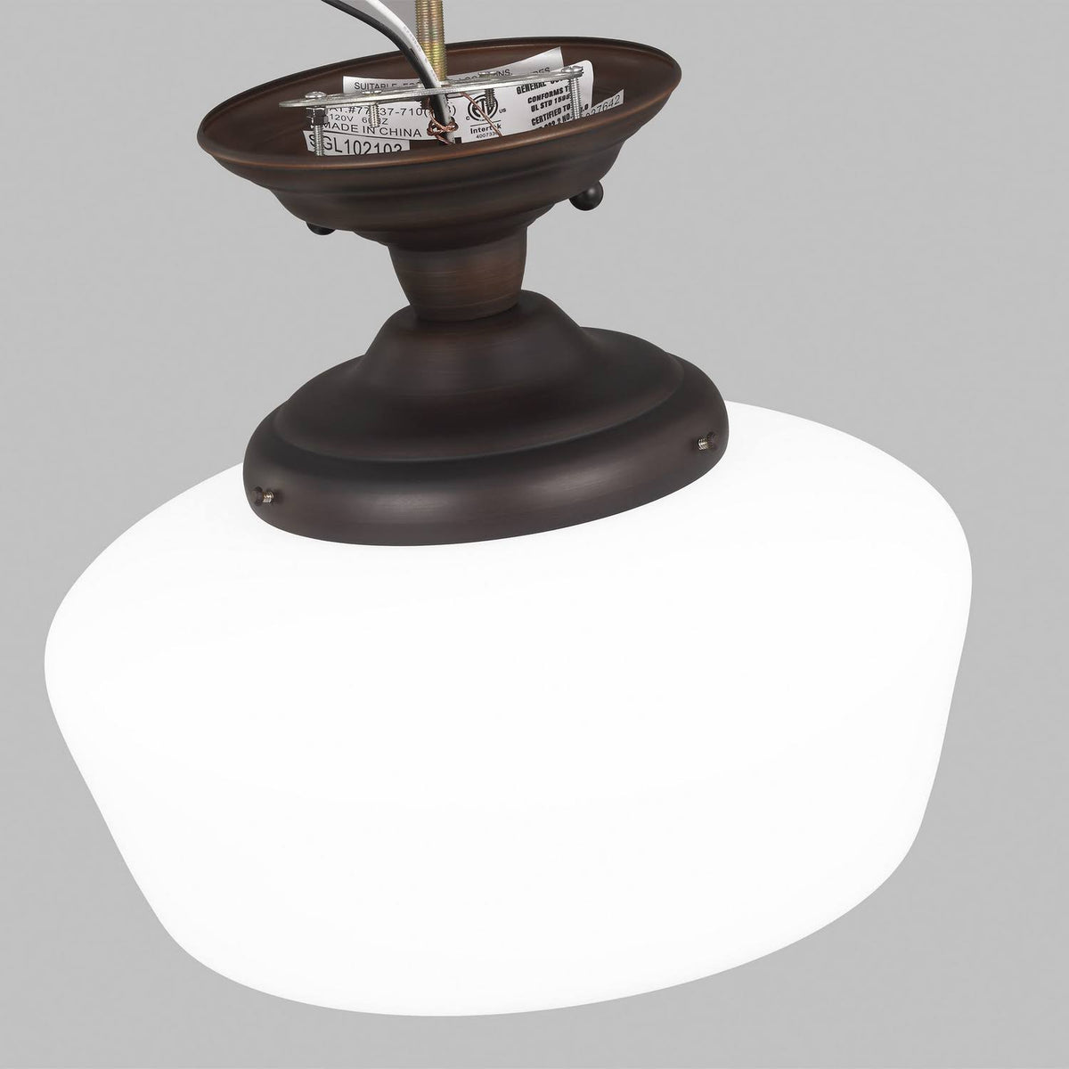 1 Light Semi-Flush Mount Z752