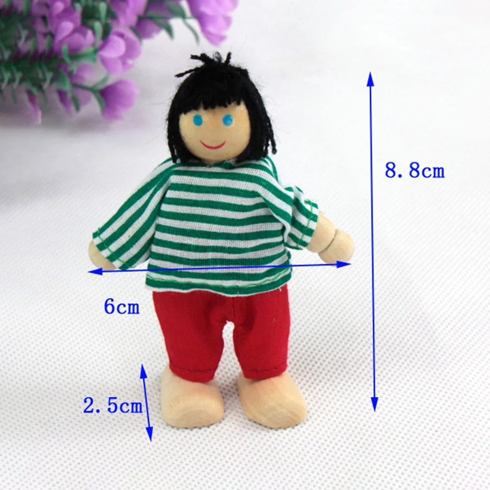 Small Wooden Toys Set Dressed Family Dolls (8) S7835