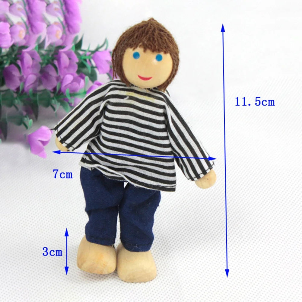 Small Wooden Toys Set Dressed Family Dolls (8) S7835