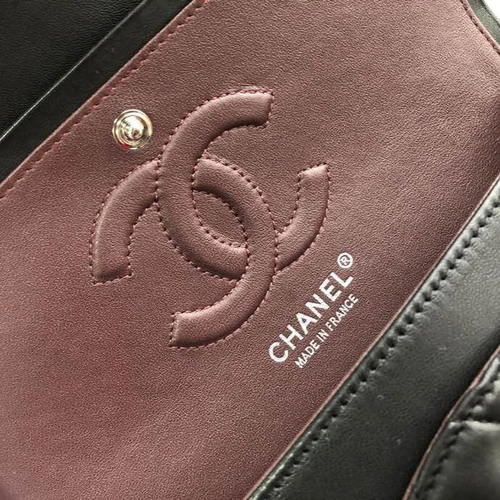 Black Handbag O2773